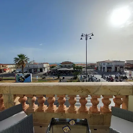 Imperiale With Sea View Lejlighed